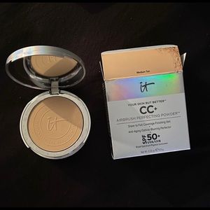 IT Cosmetics Powder